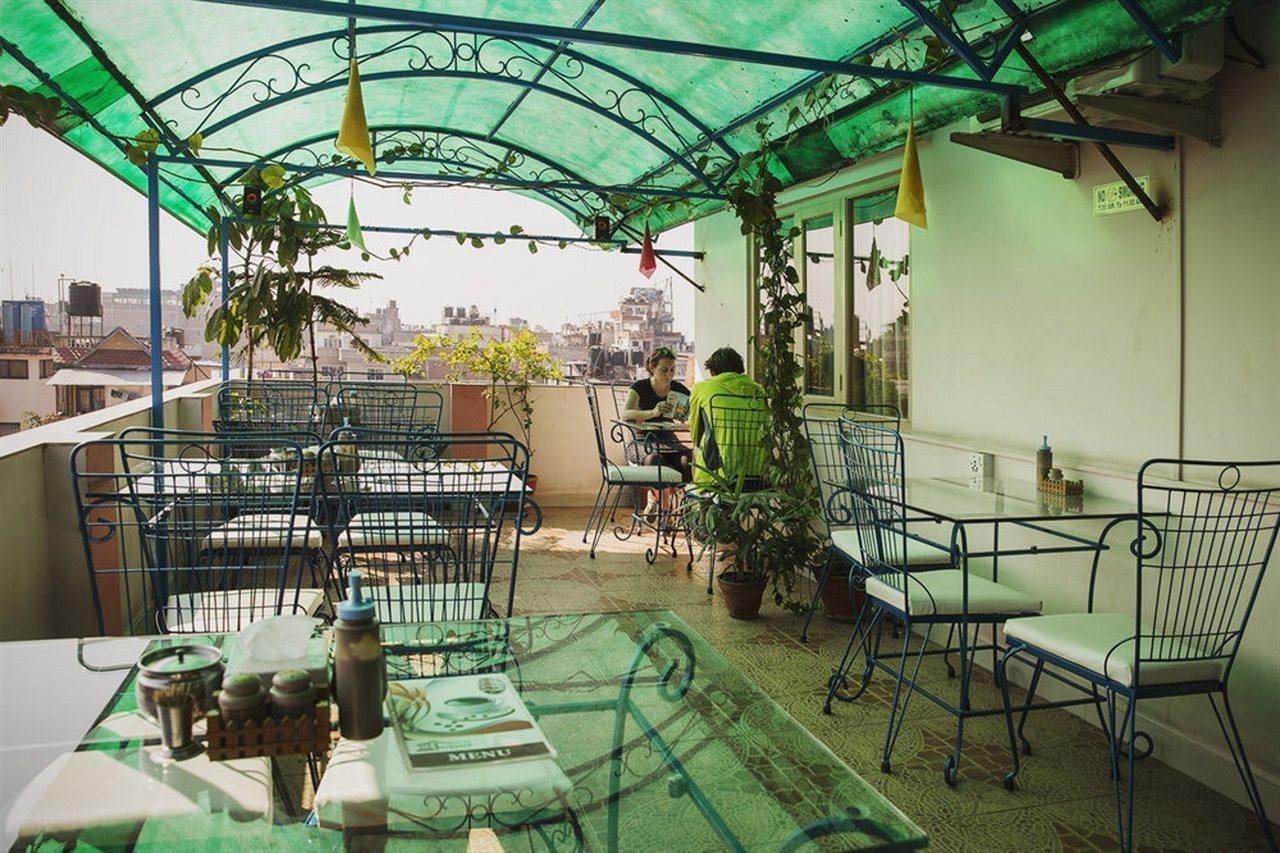 Backyard Hotel Kathmandu Exterior foto